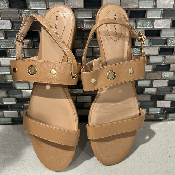 LANDS END women beige strap sandals/size 9 - Picture 9 of 10